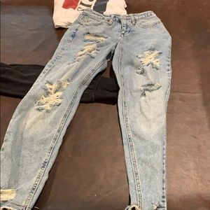 Super cute mom jeans